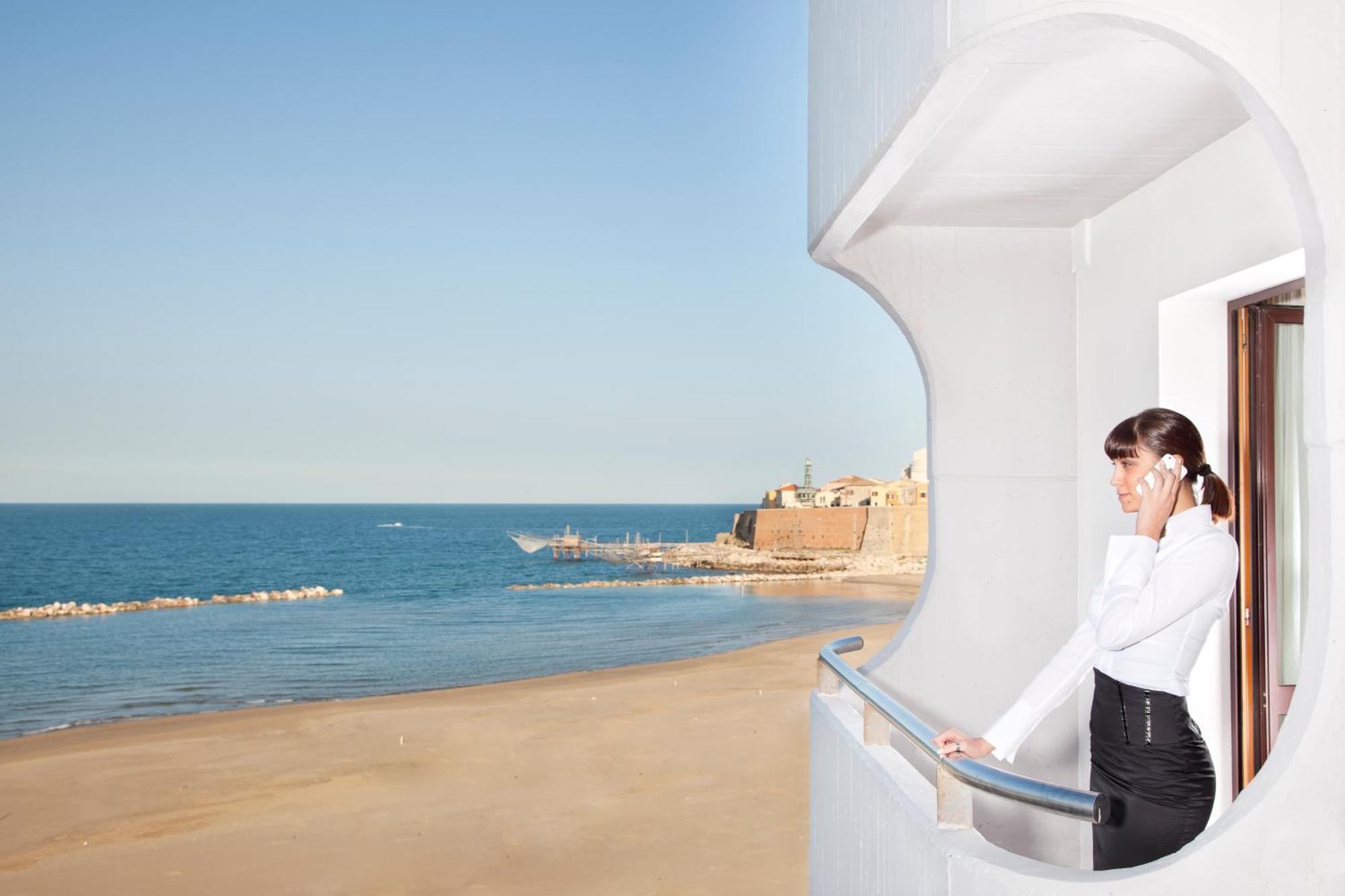 Hotel Mistral Termoli Exteriér fotografie