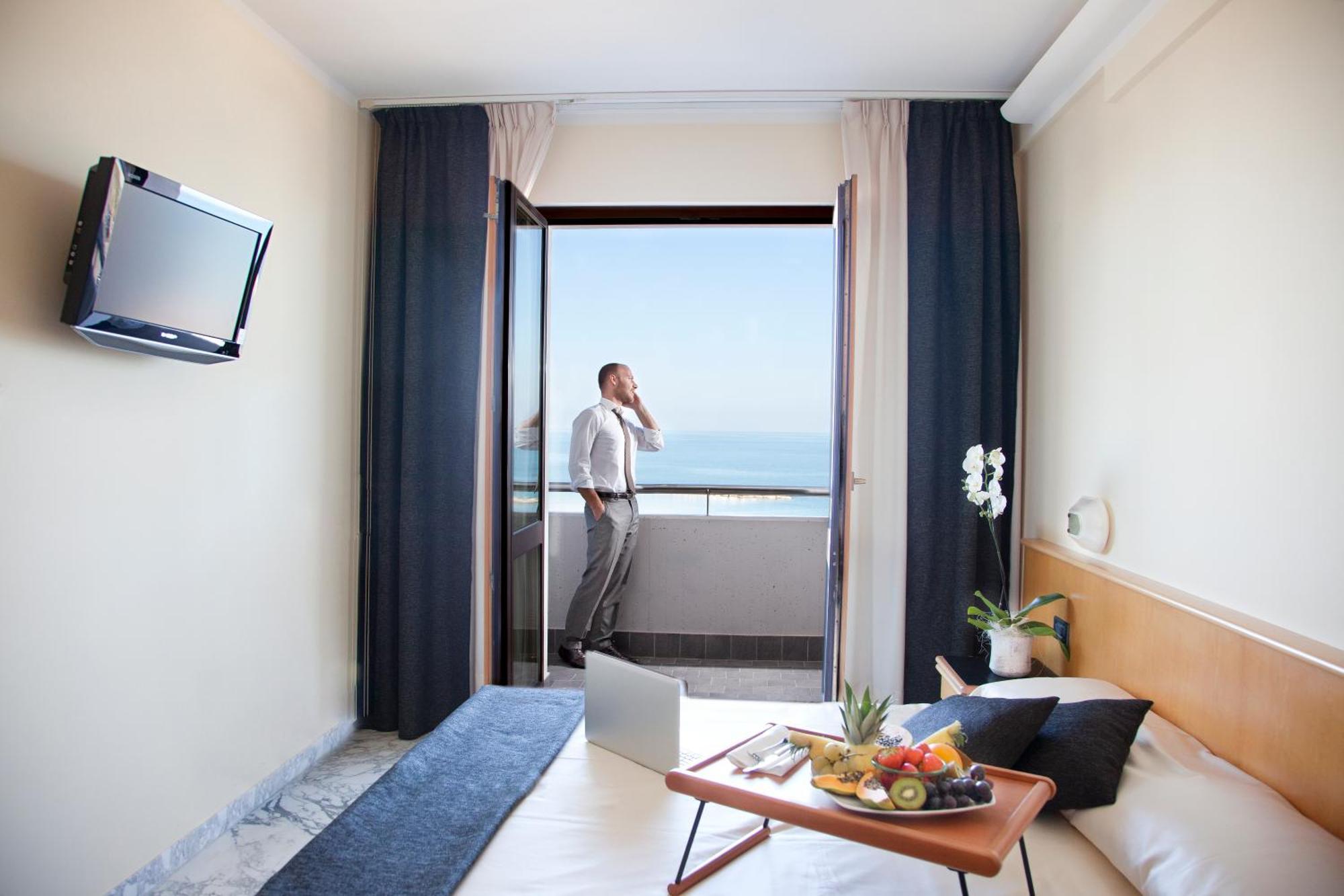 Hotel Mistral Termoli Exteriér fotografie