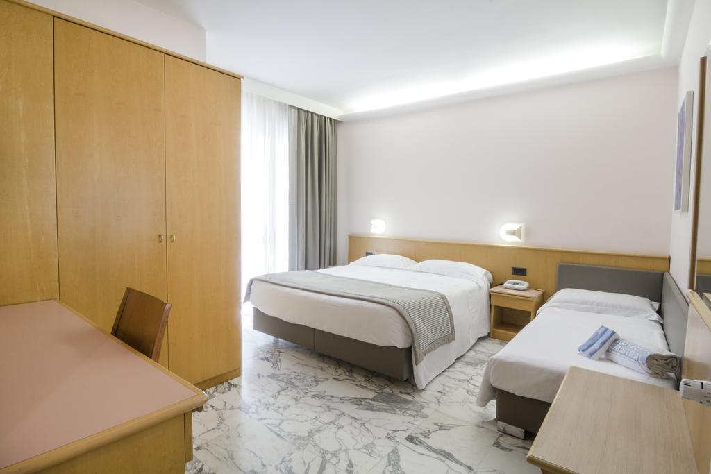 Hotel Mistral Termoli Exteriér fotografie